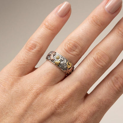 HANDMADE DRAGONFLY & SUNFLOWER VINTAGE SILVER RING by Harrison & James - ring product image 2