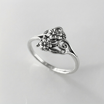 SILVER FLOWER ORNATE RING by Harrison & James - ring product image 1