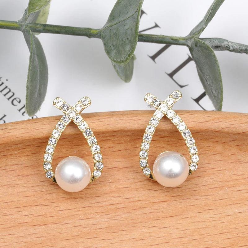 Pearl earrings with glitter by Harrison & James - earrings product image 4
