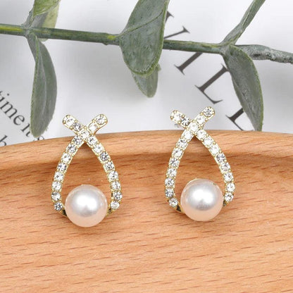 Pearl earrings with glitter by Harrison & James - earrings product image 4