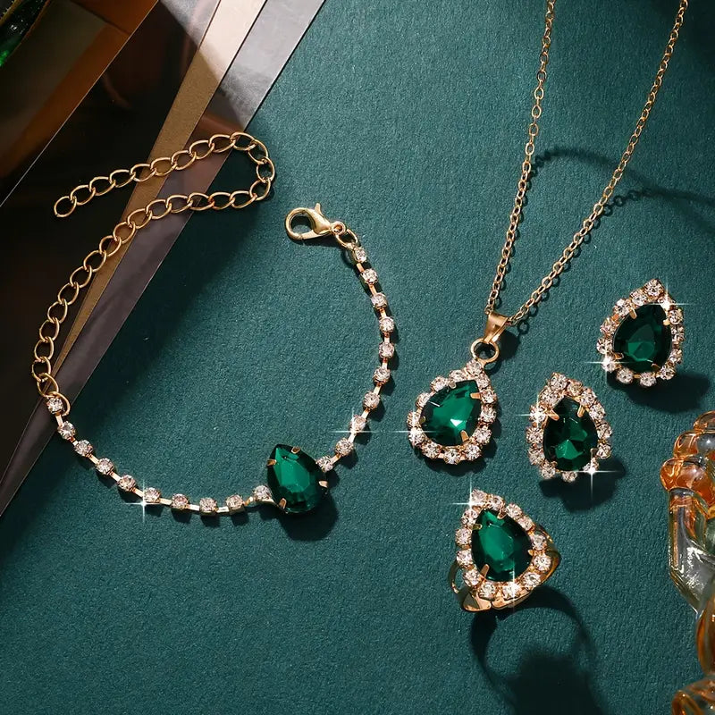 Elisandre Vermont Jewelry Set | Gold by Harrison & James - jewelry set product image 2